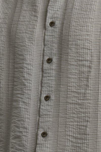เสื้อเชิ้ตแขนสั้น Textured Weave Shirt - Olive
