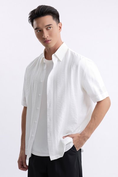 เสื้อเชิ้ตแขนสั้น Textured Weave Shirt - White