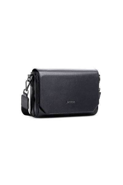 Essential Flap Crossbody Bag - Glossy Black