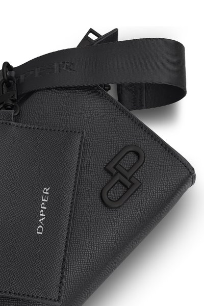 กระเป๋าสะพายข้าง DP Iconic Pochette Bag