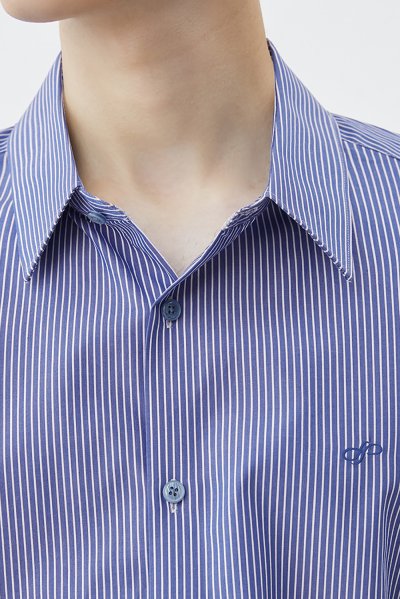 เสื้อเชิ้ตแขนยาว EASY CARE Striped Regular Fit Shirt - Blue