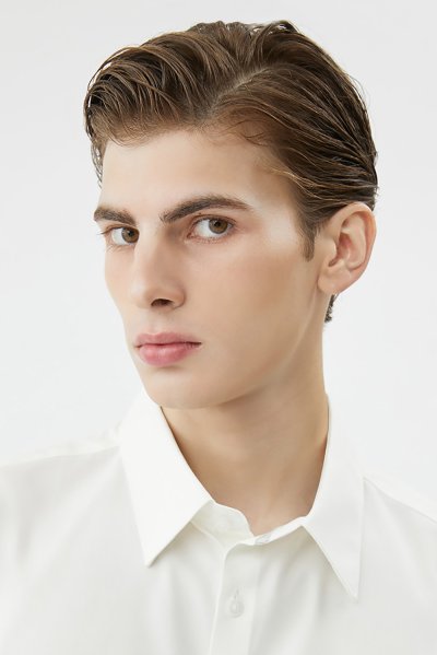 เสื้อเชิ้ตแขนยาว NO MORE IRON Regular Fit Shirt - White
