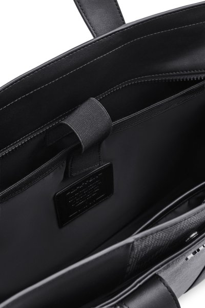 กระเป๋าถือ DP Monogram Tote Bag