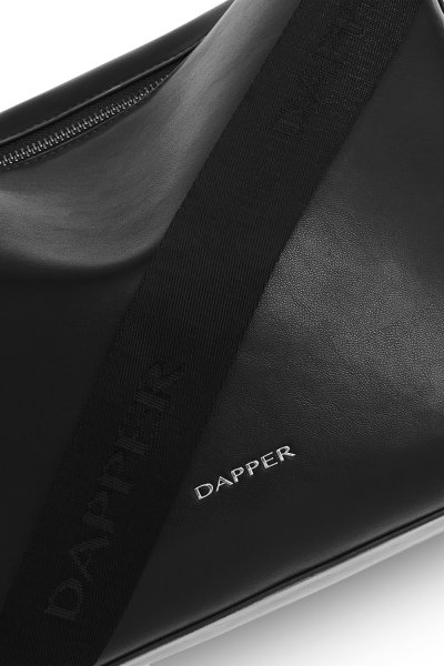 กระเป๋าสะพายข้าง Zip Top Crossbody Bag - Black