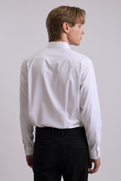 เสื้อเชิ้ตแขนยาว SMOOTH & STRETCH Twill Regular Fit Shirt - White