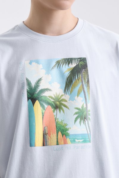 เสื้อยืด Holiday Club Print T-Shirt