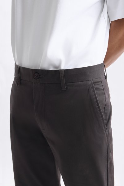 กางเกงชิโน่ Smart Stretch Chino Pants - Dark Grey