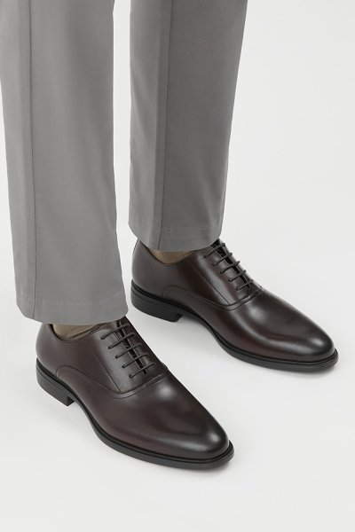 Plain Toe Oxford - Brown