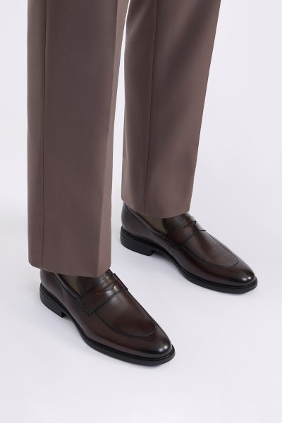 Classic Penny Loafers - Brown