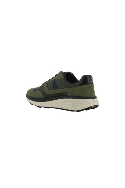 Grip Contrast Sneakers