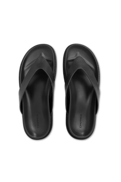 รองเท้าแตะ Essential Thong Sandals - Black