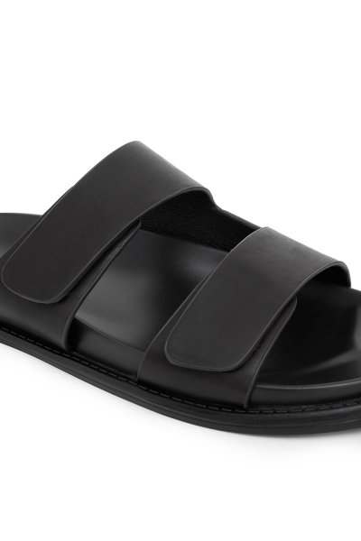 รองเท้าแตะ Essential Double Strap Sandals - Black