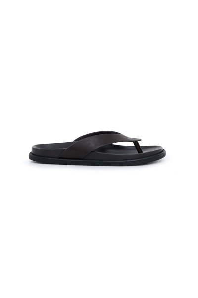 รองเท้าแตะ Essential Thong Sandals - Brown
