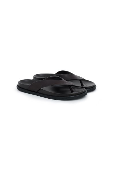 รองเท้าแตะ Essential Thong Sandals - Brown