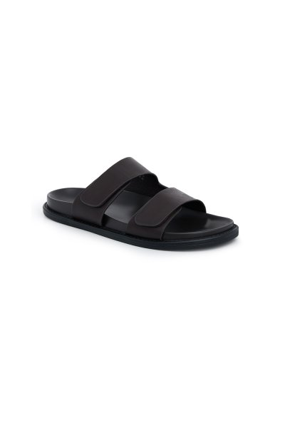 รองเท้าแตะ Essential Double Strap Sandals - Brown