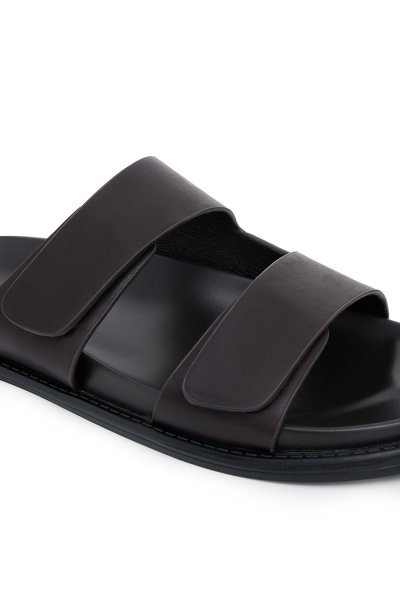 รองเท้าแตะ Essential Double Strap Sandals - Brown