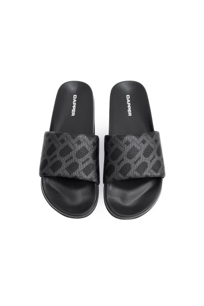 รองเท้าแตะ DP Monogram Pool Slide Sandals