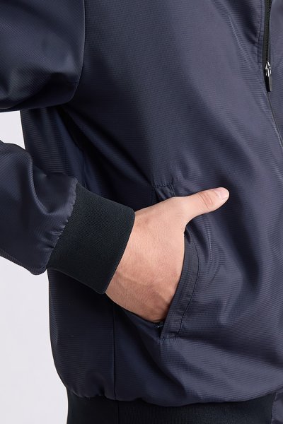 เสื้อแจ็คเก็ต Lightweight Bomber Jacket - Navy