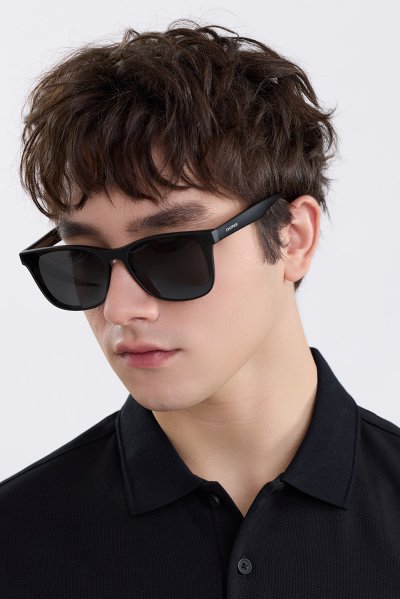 เสื้อโปโล Waffle-Knit Polo Shirt - Black