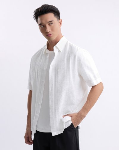 เสื้อเชิ้ตแขนสั้น Textured Weave Shirt - White