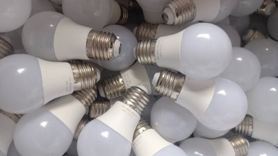 หลอดไฟปิงปอง LED Bulb Light (ยกลัง 100 หลอด) ขั้ว E27 ขนาด 5 วัตต์, 7 วัตต์, 9 วัตต์ ไฟบ้าน 220V