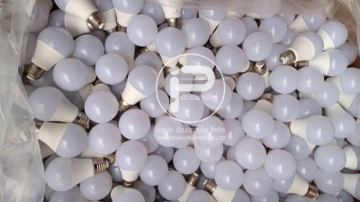 หลอดไฟปิงปอง ขนาด 10 วัตต์ 100 หลอด