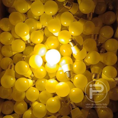 สายไฟระย้า ขั้วห้อยระย้า 100 เมตร พร้อมหลอดไฟปิงปอง 300 หลอด ขนาด 9 วัตต์