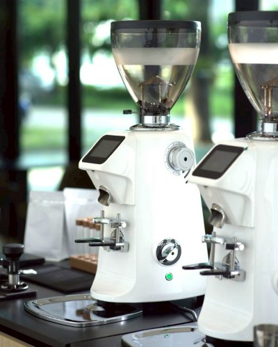 เครื่องบดกาแฟ dec 680 Grind by Weight สีขาว