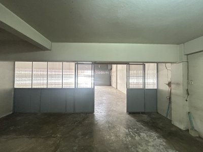 ให้เช่า อาคารพาณิชย์ 2 คูหา ใกล้ตลาดสดท่ายาง อำเภอท่ายาง จ.เพชรบุรี