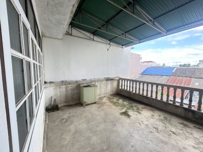 ให้เช่า อาคารพาณิชย์ 2 คูหา ใกล้ตลาดสดท่ายาง อำเภอท่ายาง จ.เพชรบุรี