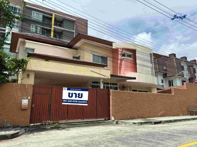 ขาย บ้านเดี่ยว มบ.เดอะกรีนการ์เด้นท์ ซอย ศรีนครินทร์49 ต.หนองบอน เขตประเวศ ติดห้างซีคอนสแควร์ ศรีนครินทร์