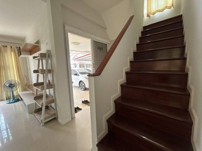 ให้เช่า บ้านแฝด ศุภาลัย วิลล์ หลักสี่-ดอนเมือง ใกล้ ร.ร. นานาชาติฮาโรว์ และ สนามบินดอนเมือง