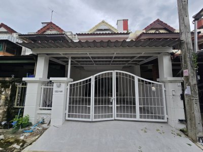 ขาย ทาวน์เฮ้าส์ หมู่บ้านทองประกาย ใกล้ รพ.นครพิงค์ จ.เชียงใหม่ ตกแต่งใหม่