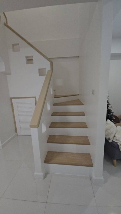 ขาย ทาวน์เฮ้าส์ หมู่บ้านทองประกาย ใกล้ รพ.นครพิงค์ จ.เชียงใหม่ ตกแต่งใหม่