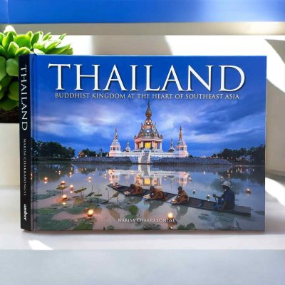 Thailand : Buddhist Kingdom at the Heart of South East Asia [HP 2022 - Best Seller]