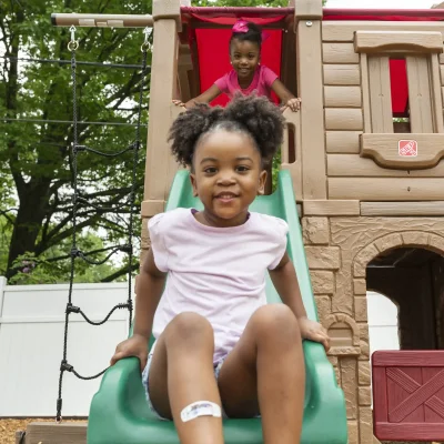 Step2 Naturally Playful Adventure Lodge Play Center