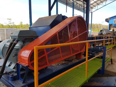 Drum Chipper Machine (Roller Feed)
