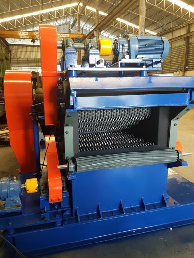 Drum Chipper Machine (Roller Feed)