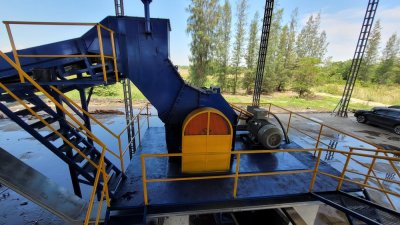Drum Chipper Machine (Drop Feed)