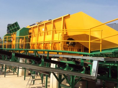 Debarker Machine