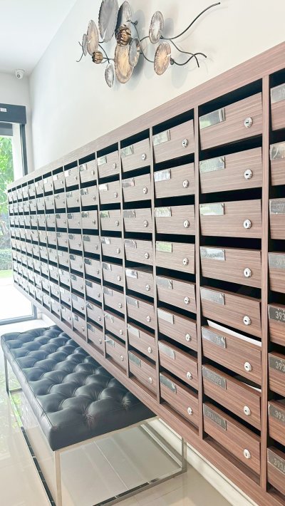 Ellio Del Nest｜近 BTS Udomsuk