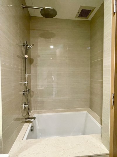 Noble BE33 Luxury Rental near BTS Phrom Phong