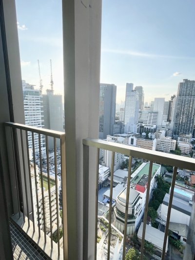 Noble BE33 Luxury Rental near BTS Phrom Phong