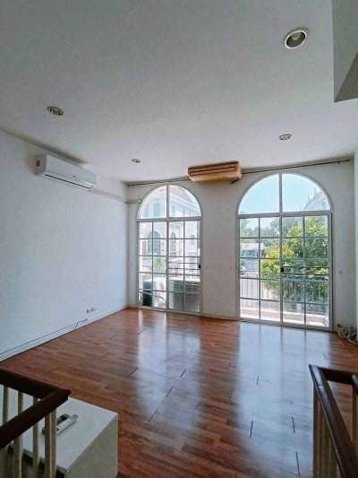 Plus City Park By Sansiri 3 storey Townhouse Plus City Park By Sansiri 3 storey Townhouse