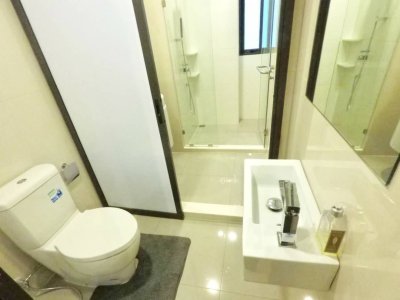 Luxury 2B Rental: Rhythm Asoke, Corner Unit Luxury 2B Rental: Rhythm Asoke, Corner Unit