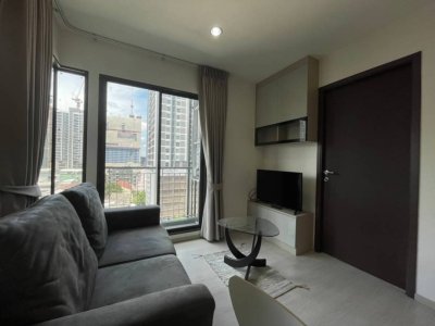 Luxury 2B Rental: Rhythm Asoke, Corner Unit Luxury 2B Rental: Rhythm Asoke, Corner Unit