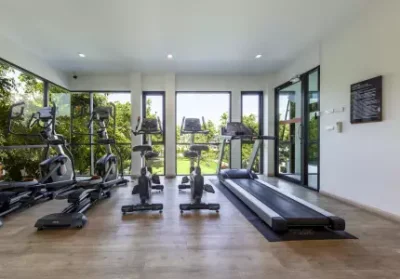 Unio Town Srinakarin Bangna｜近 MRT 的現代化聯排住宅