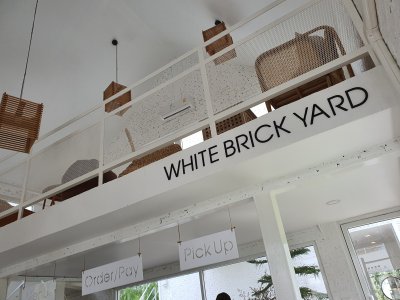 White Brick Yard (kitchen & coffee)