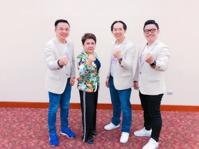 ติดปีกความสำเร็จ Live Your Life, Drive Your Dream