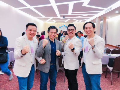 ติดปีกความสำเร็จ Live Your Life, Drive Your Dream